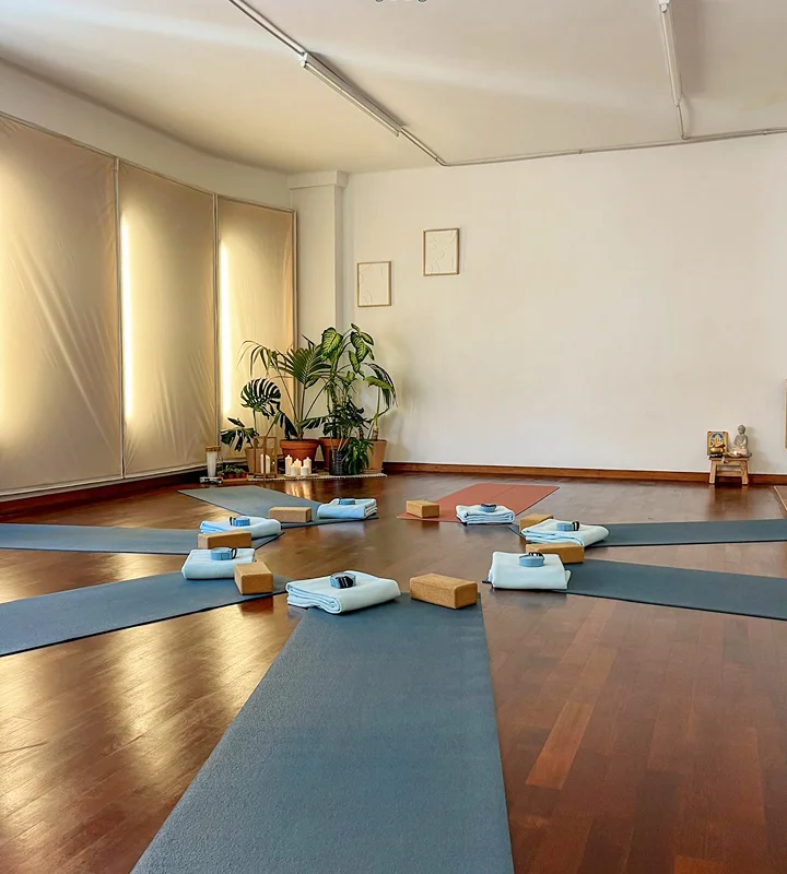 Calma Yoga Estudio